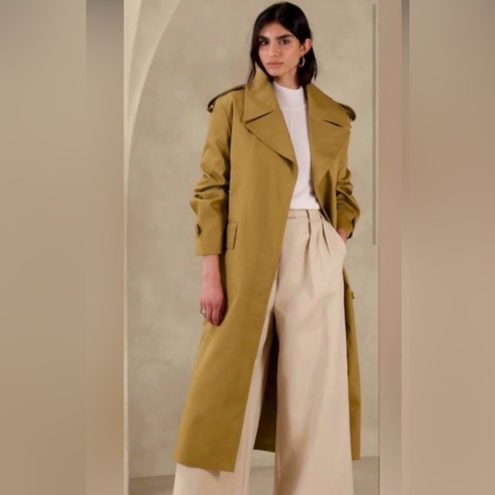 Banana Republic Timeless 100% Cotton Trench Coat – Size M